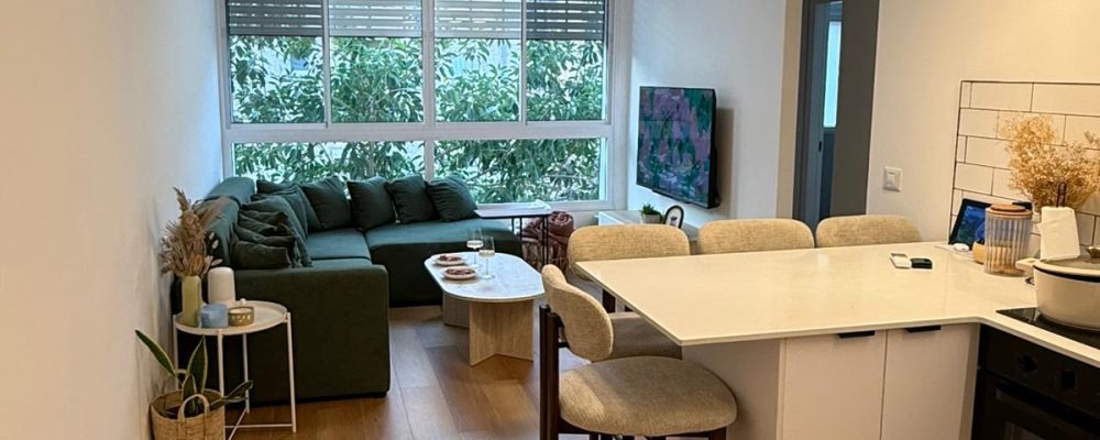 WhatsApp Image 2025-12-04 at 10.48.50 (1)